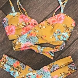 Montce swim bikini top NEVER WORN